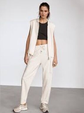 Massimo Dutti Sleeveless Hoodie